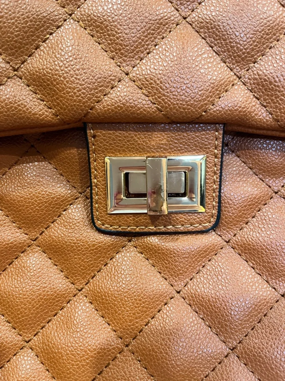 Quilted Shoulder Bag with Chain Strap in Cognac - Picture 8 of 8